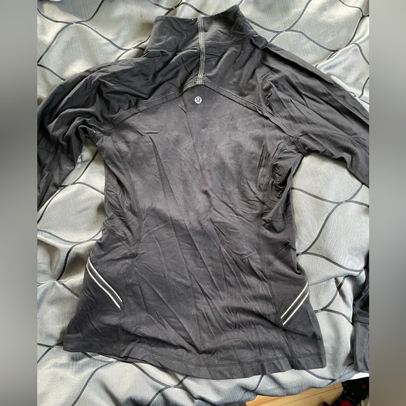 Black lulu half zip - Picture 2 of 2